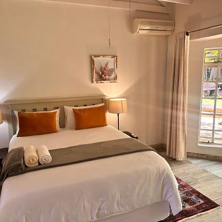Woods Guest House Middelburg  Luaran gambar